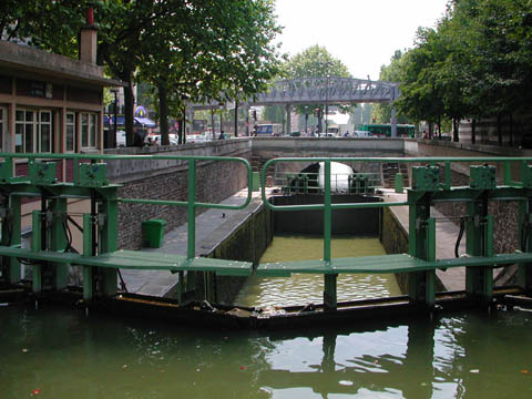 18_canal_stmartin-ecluse